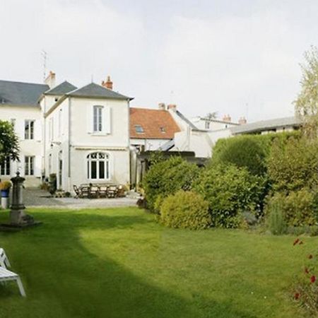 Amphore Du Berry Saint-Amand-Mont-Rond 외부 사진