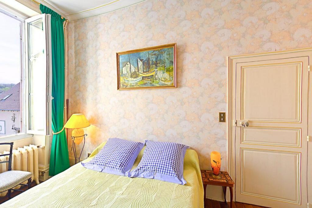 Amphore Du Berry Saint-Amand-Mont-Rond 객실 사진